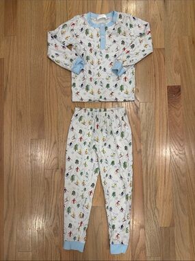 Cecil and Lou White Kids Ski Print Pajama Set with Light Blue Trim 4T unisex